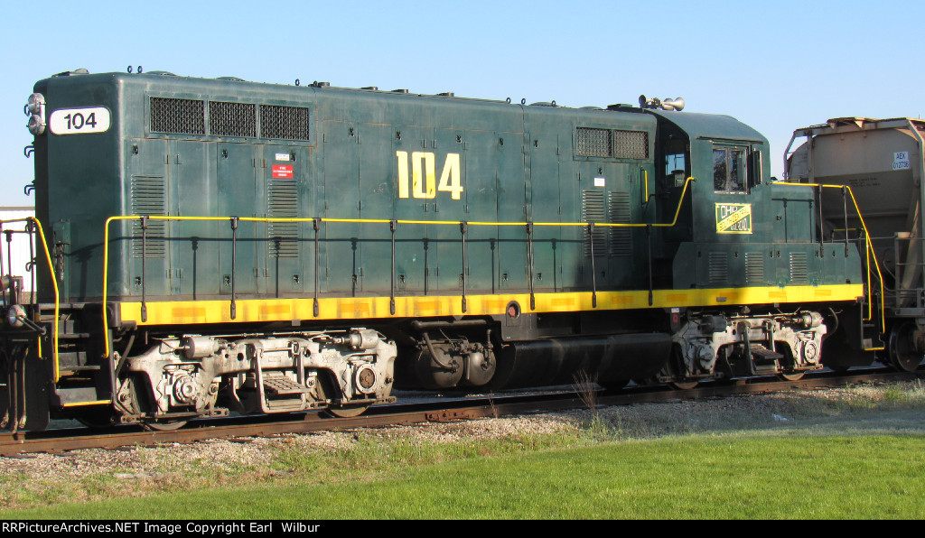 Ohio South Central Railroad (OSCR) 104